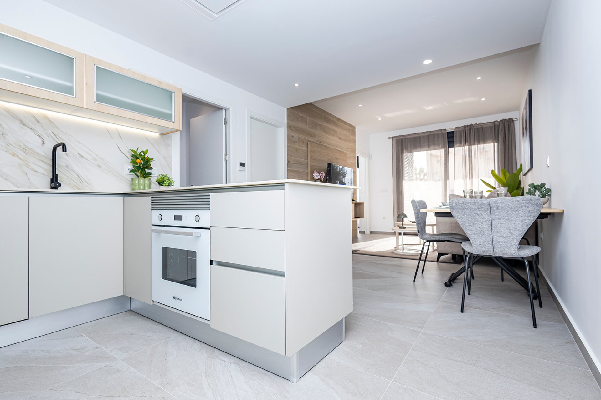 Neue Gebäude - Apartment -
Torrevieja