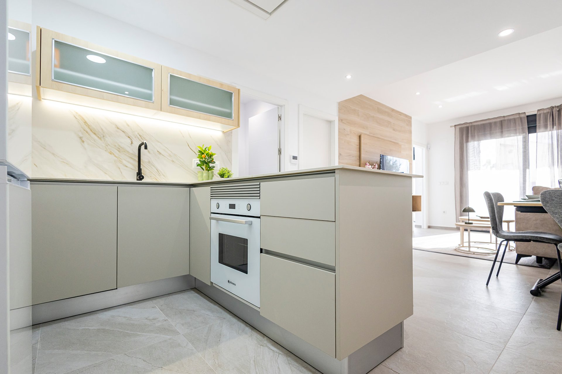 Neue Gebäude - Apartment -
Torrevieja