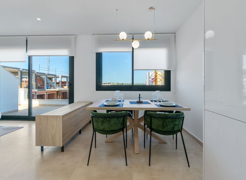 Neue Gebäude - Bungalow - Erdgeschosswohnung -
Torrevieja