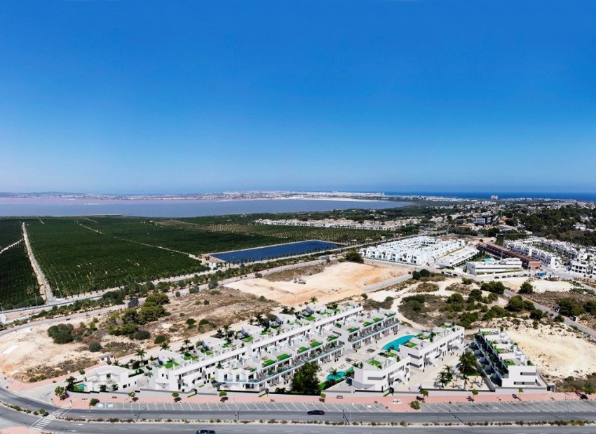 Neue Gebäude - Bungalow -
Torrevieja - Lago Jardín II