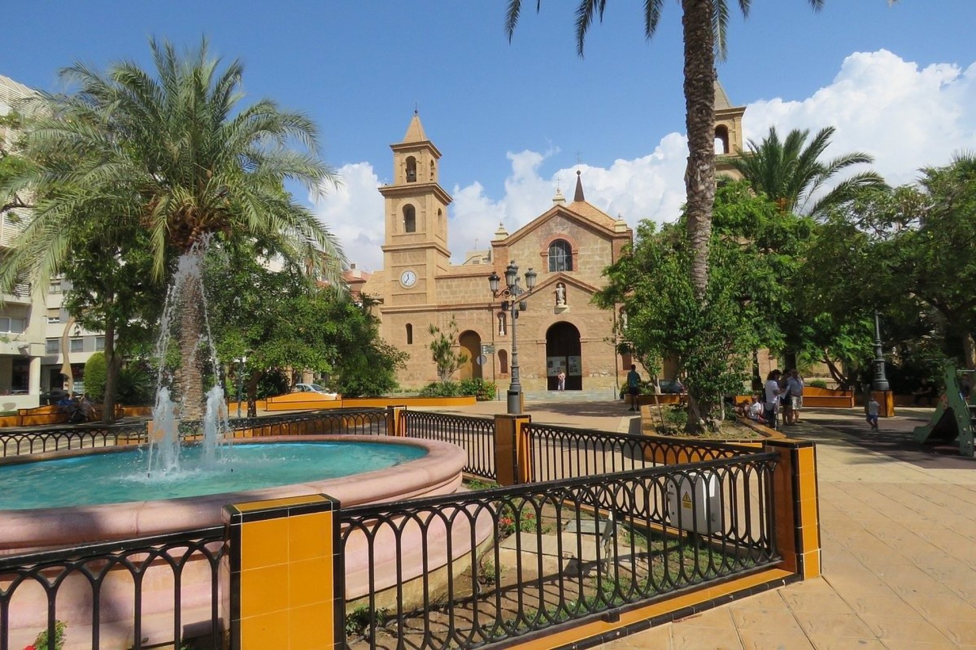 Neue Gebäude - Bungalow -
Torrevieja - Lago Jardín II