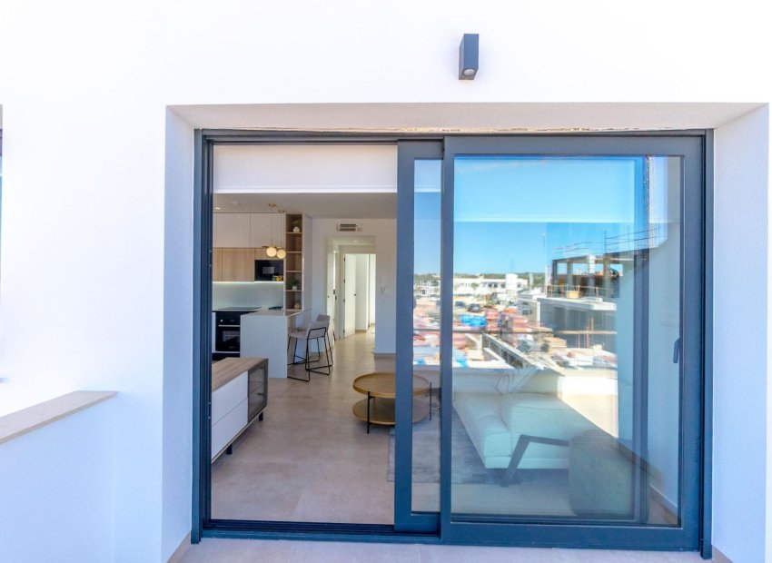 Neue Gebäude - Bungalow -
Torrevieja - Los Balcones
