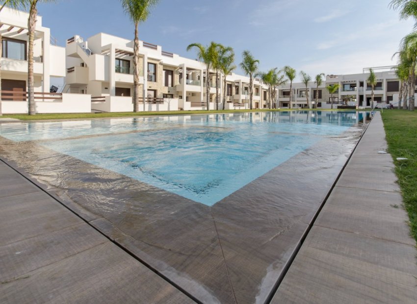 Neue Gebäude - Bungalow -
Torrevieja - Los Balcones