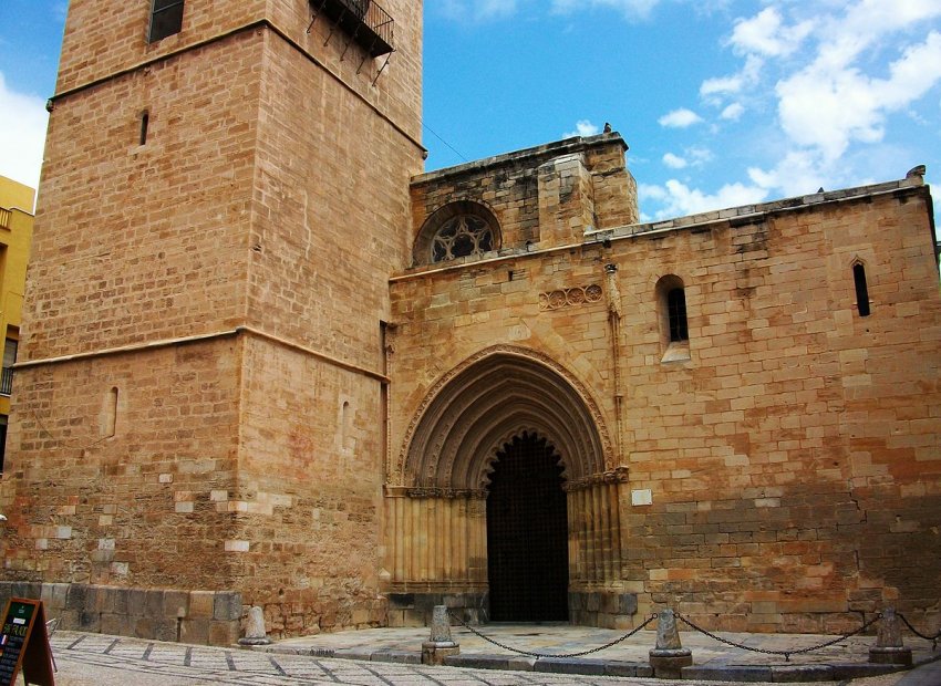 Neue Gebäude - detached -
Orihuela