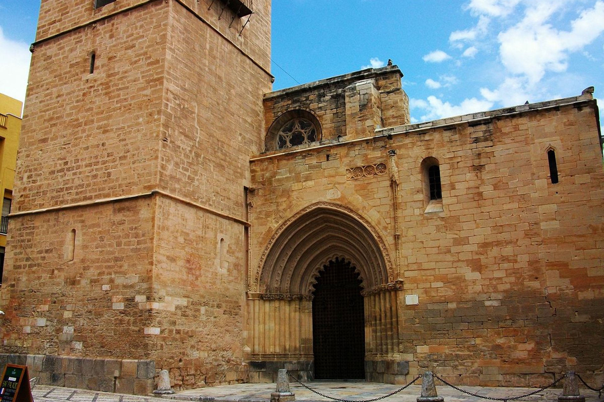 Neue Gebäude - detached -
Orihuela