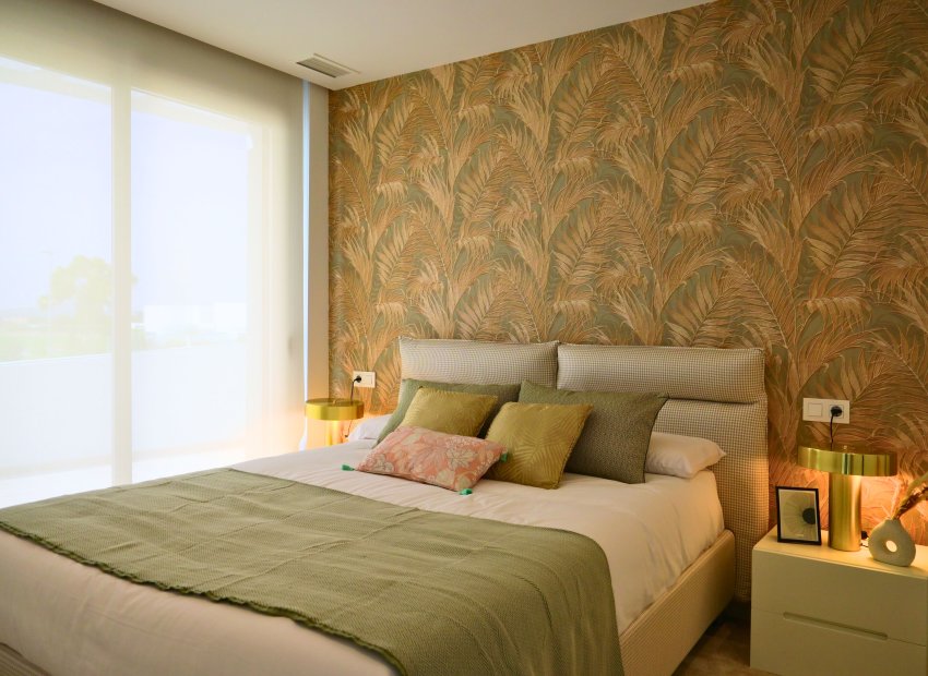 Neue Gebäude - Doppelhaushälfte -
Dolores