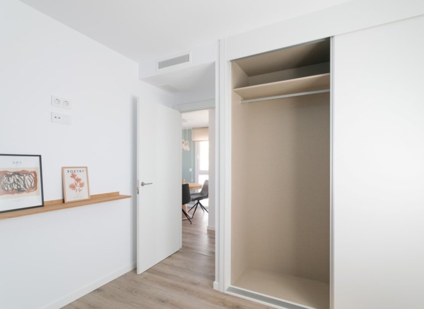 Neue Gebäude - Doppelhaushälfte -
Finestrat