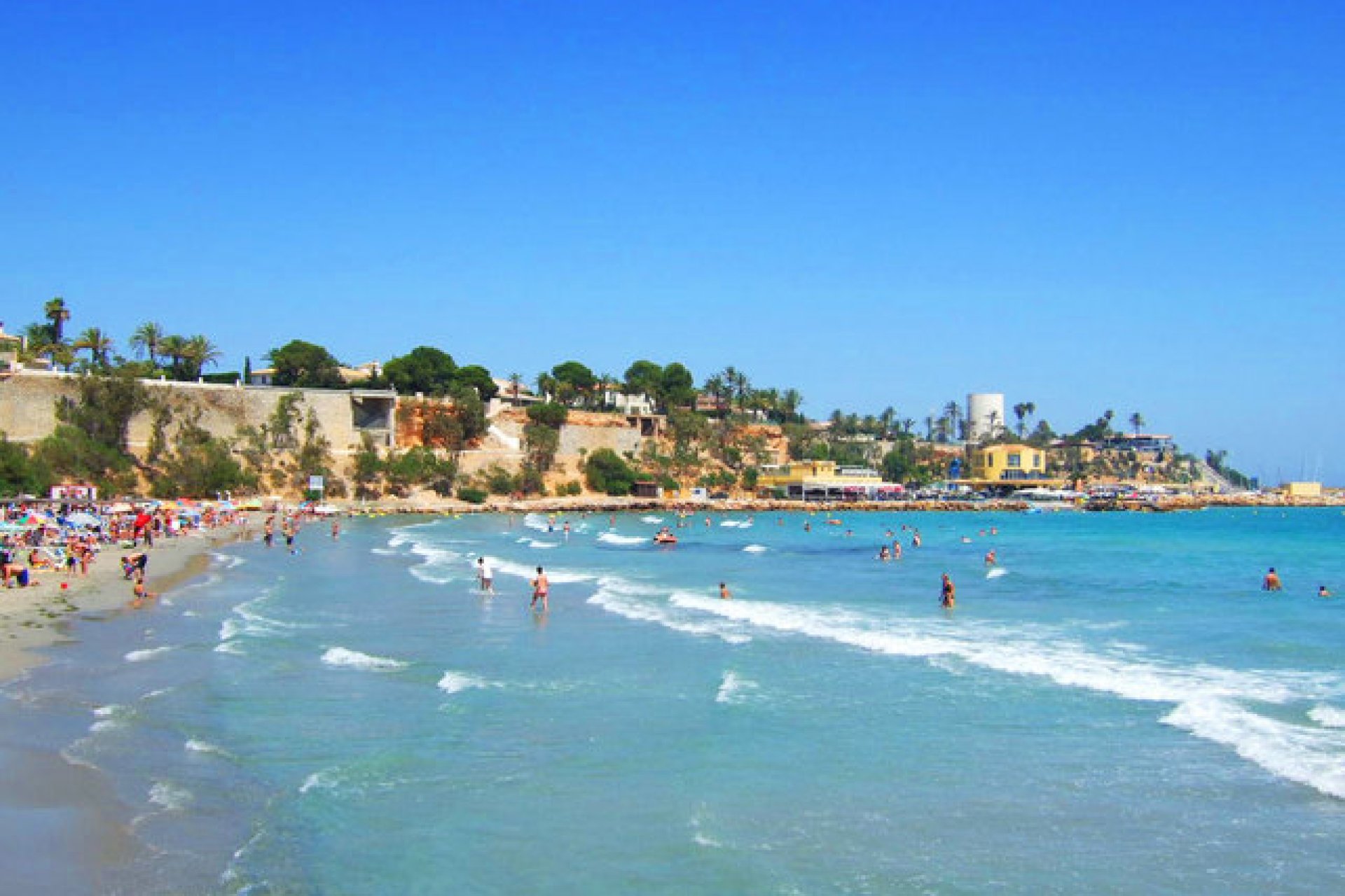 Neue Gebäude - Erdgeschoss -
Cabo Roig