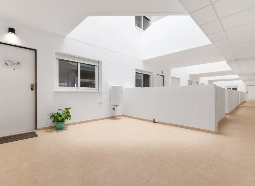 Neue Gebäude - Erdgeschosswohnung -
Orihuela Costa - Lomas de Cabo Roig