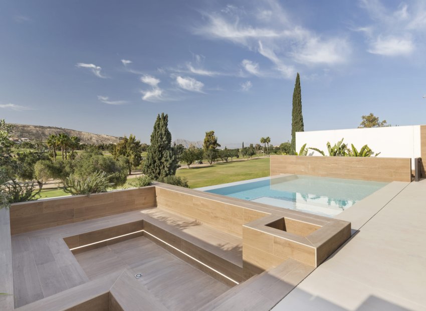 Neue Gebäude - Freistehend / Villa -
Algorfa - La Finca Golf