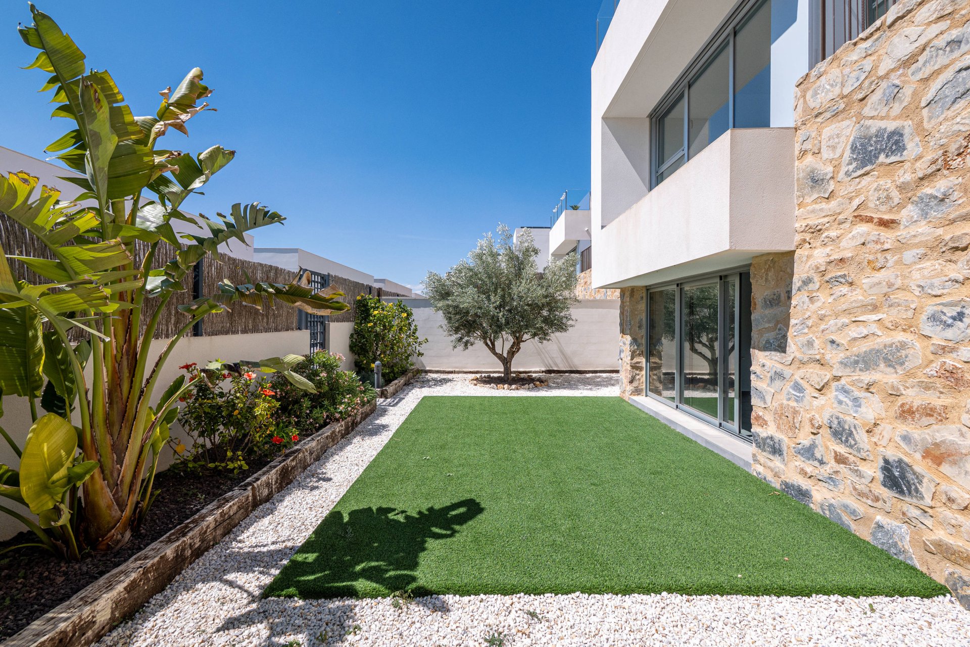 Neue Gebäude - Freistehend / Villa -
Algorfa - La Finca Golf