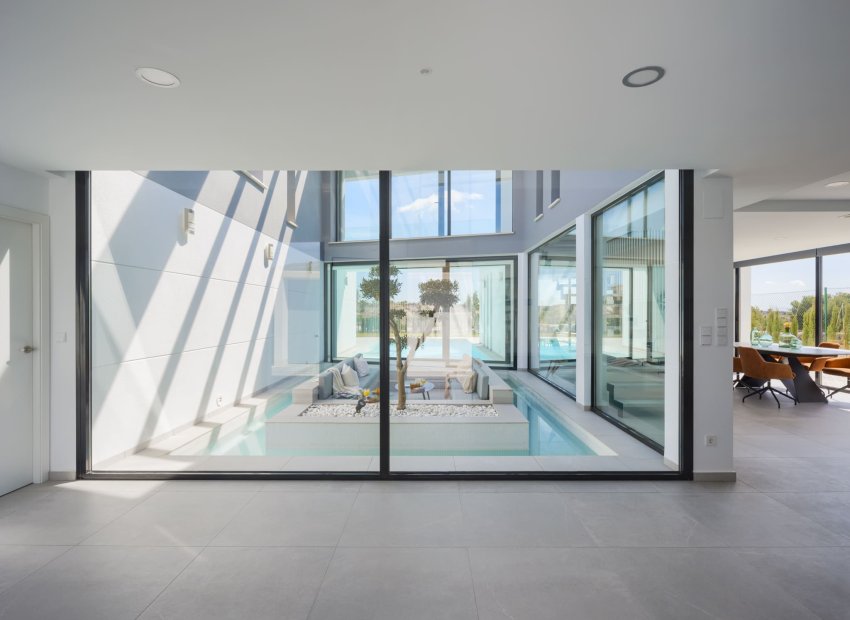 Neue Gebäude - Freistehend / Villa -
Banos y Mendigo - Altaona Golf