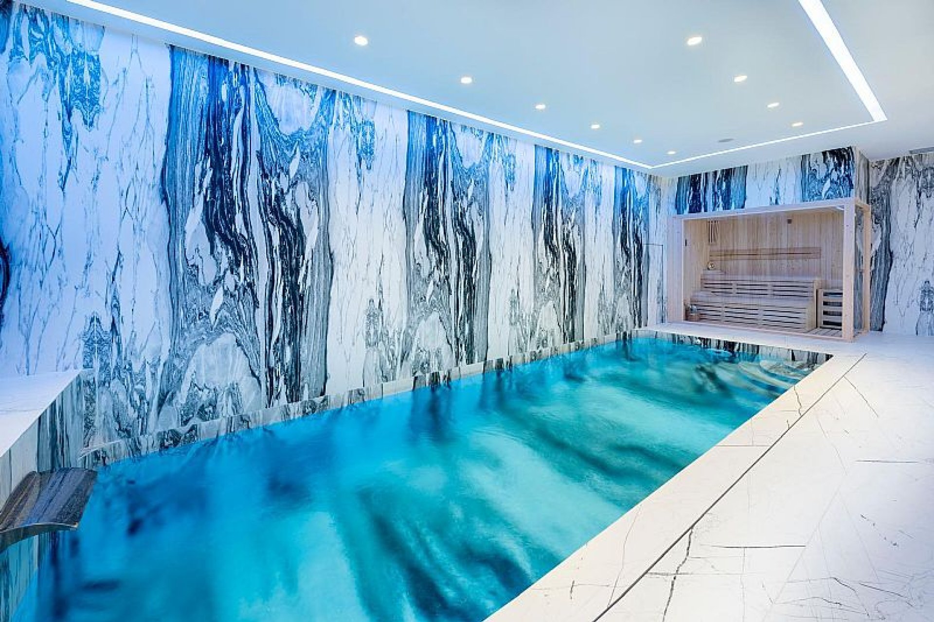 Neue Gebäude - Freistehend / Villa -
Calpe