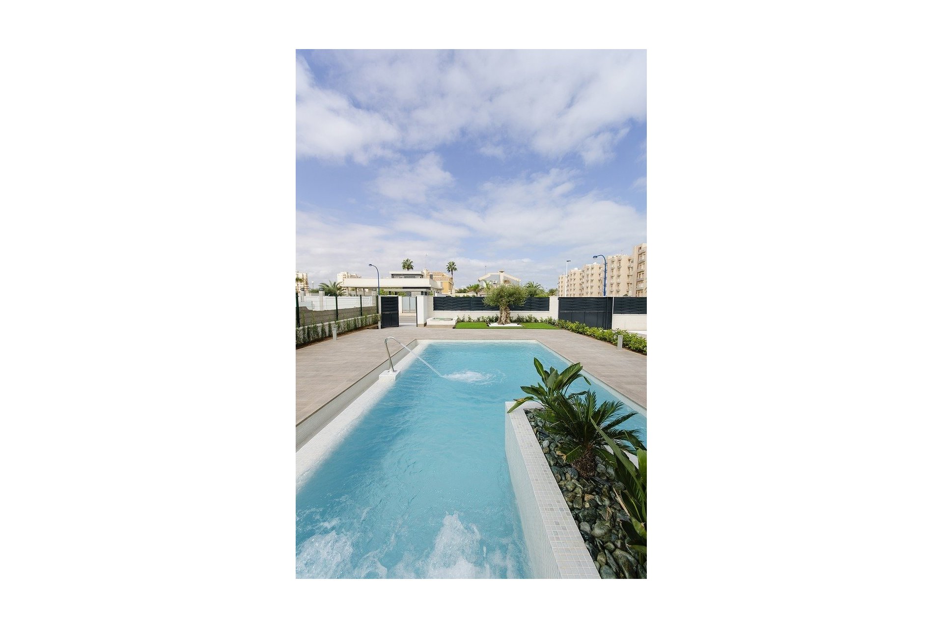 Neue Gebäude - Freistehend / Villa -
Cartagena - Playa Honda