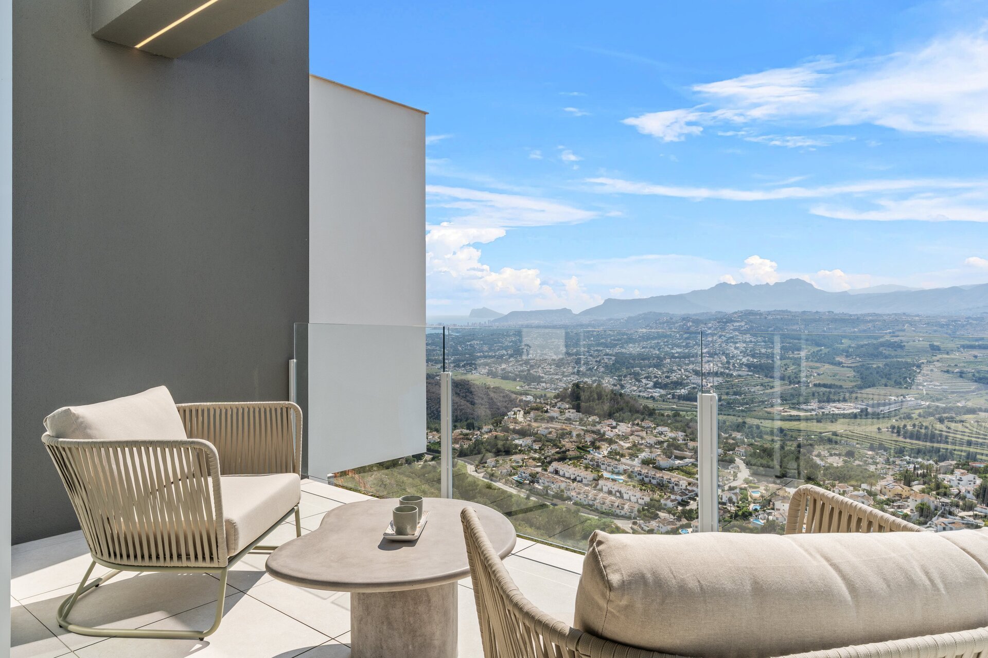 Neue Gebäude - Freistehend / Villa -
Cumbre del Sol