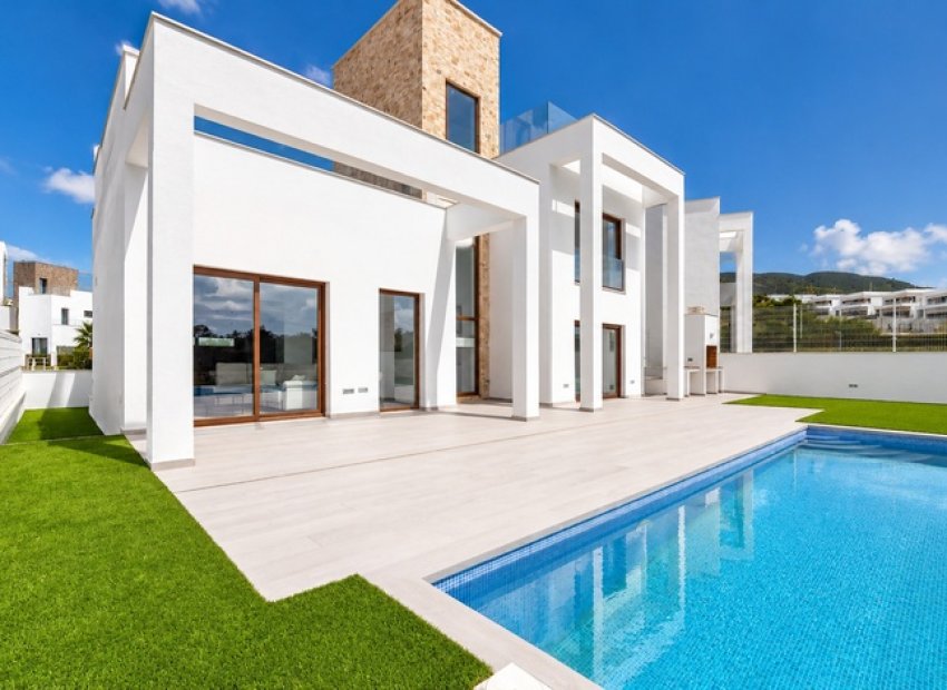 Neue Gebäude - Freistehend / Villa -
Finestrat