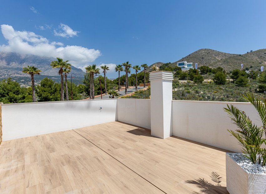 Neue Gebäude - Freistehend / Villa -
Finestrat
