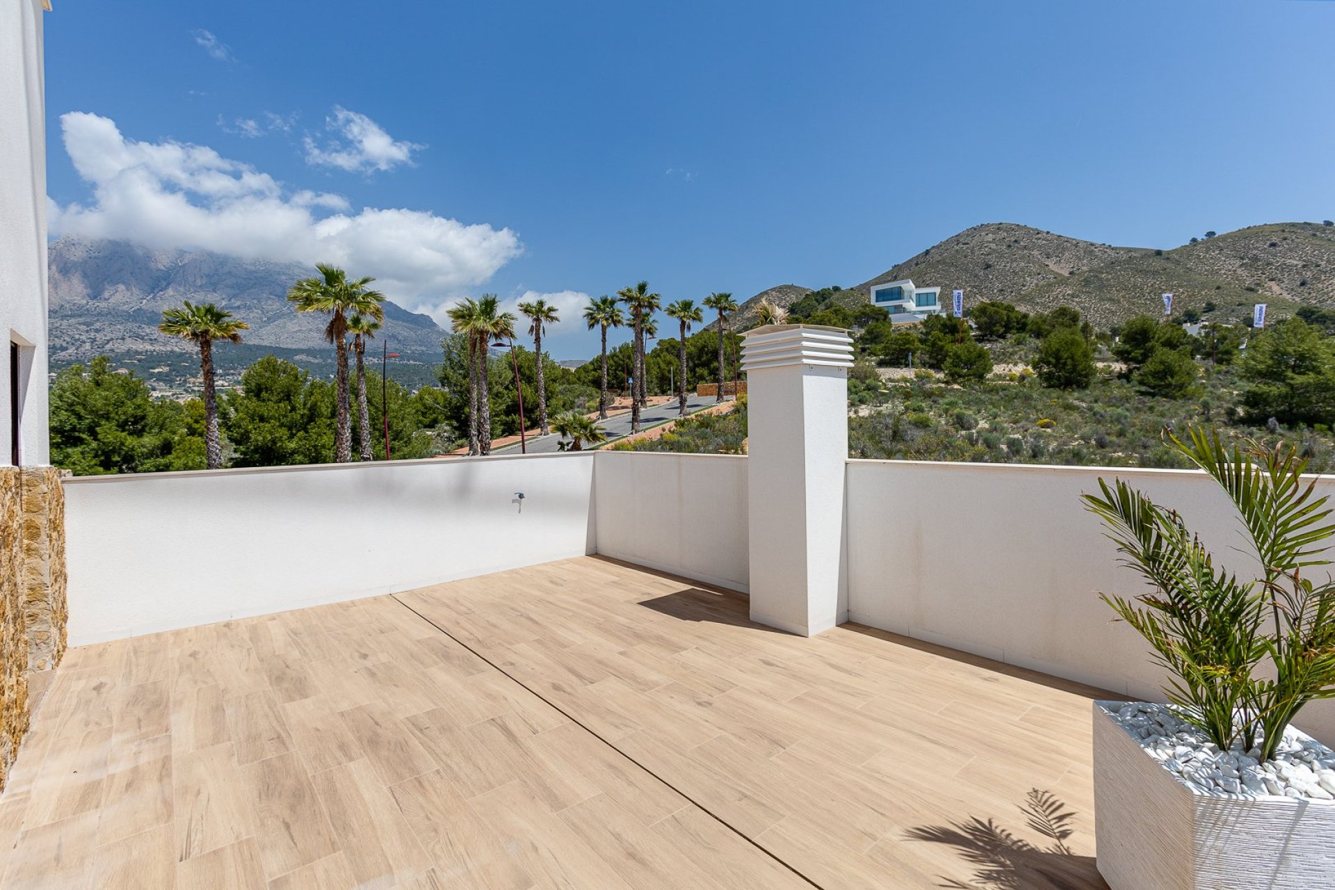 Neue Gebäude - Freistehend / Villa -
Finestrat