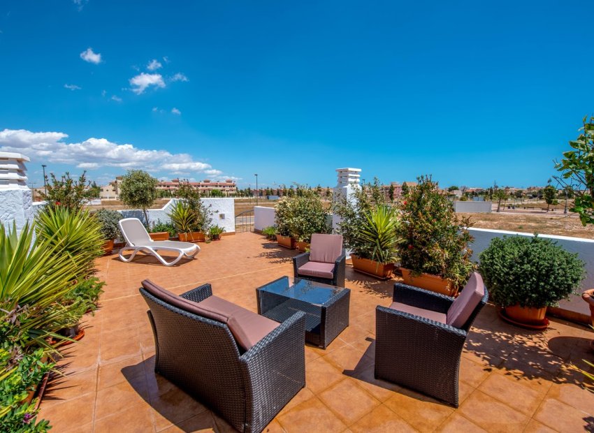 Neue Gebäude - Freistehend / Villa -
Los Alcazares - Los Alcázares