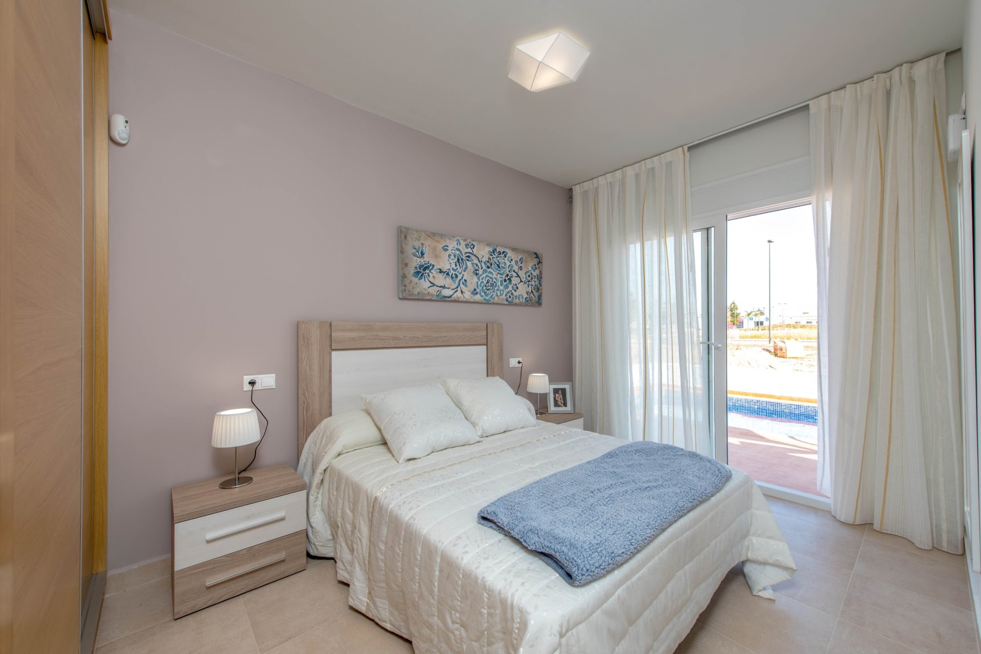 Neue Gebäude - Freistehend / Villa -
Los Alcazares - Los Alcázares