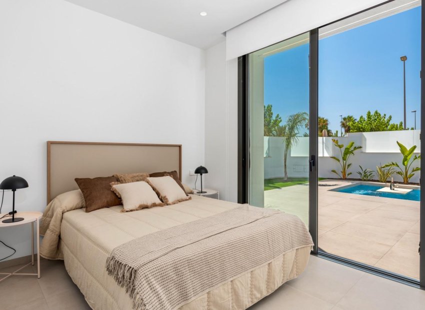 Neue Gebäude - Freistehend / Villa -
Los Alcazares - Serena Golf