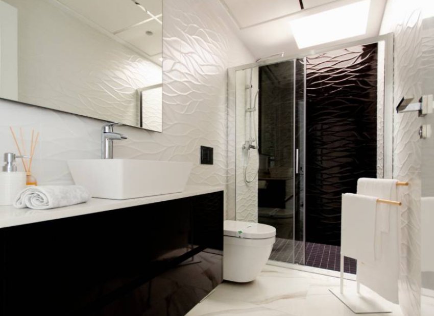 Neue Gebäude - Freistehend / Villa -
Orihuela Costa