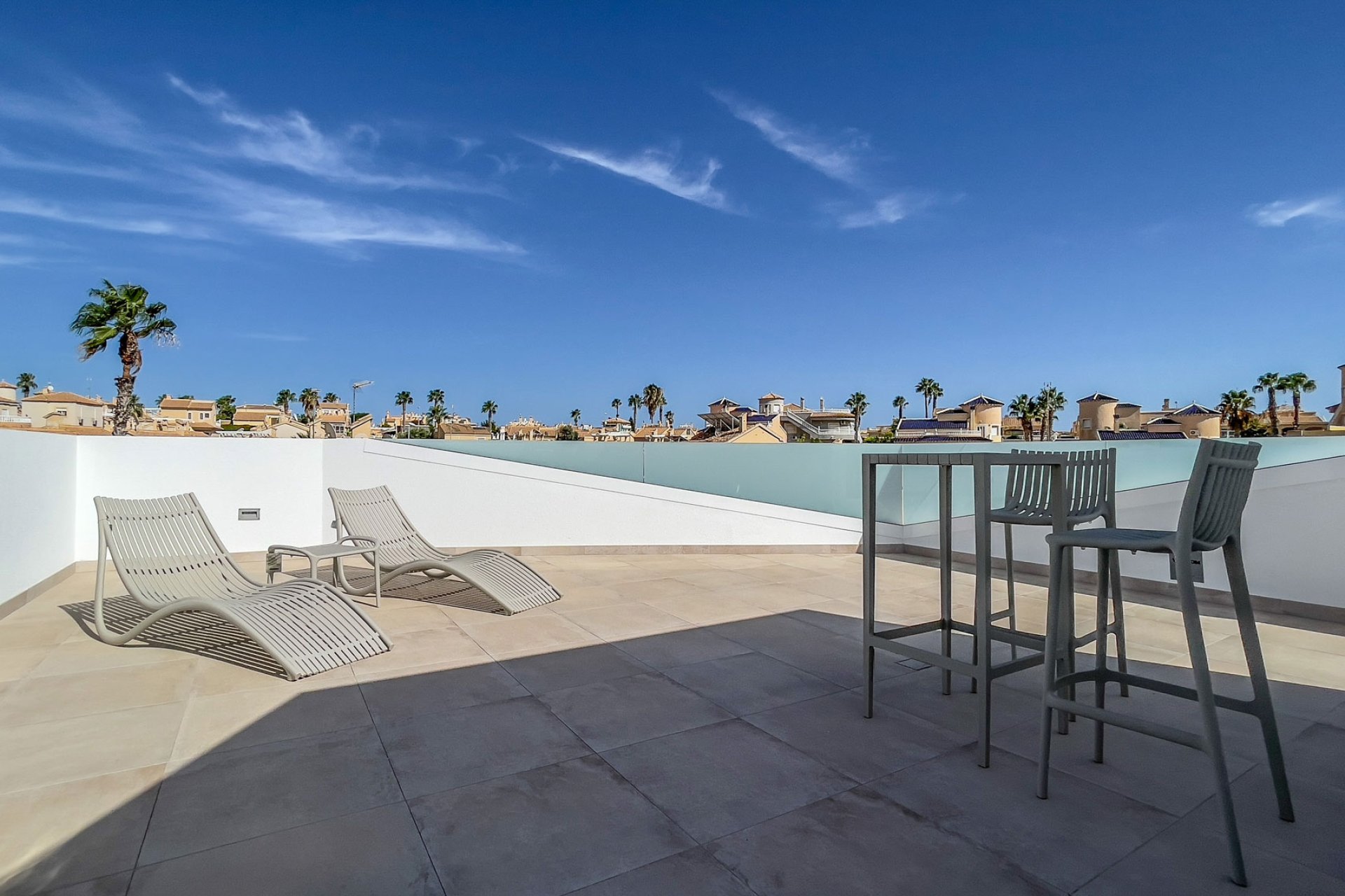 Neue Gebäude - Freistehend / Villa -
Orihuela Costa
