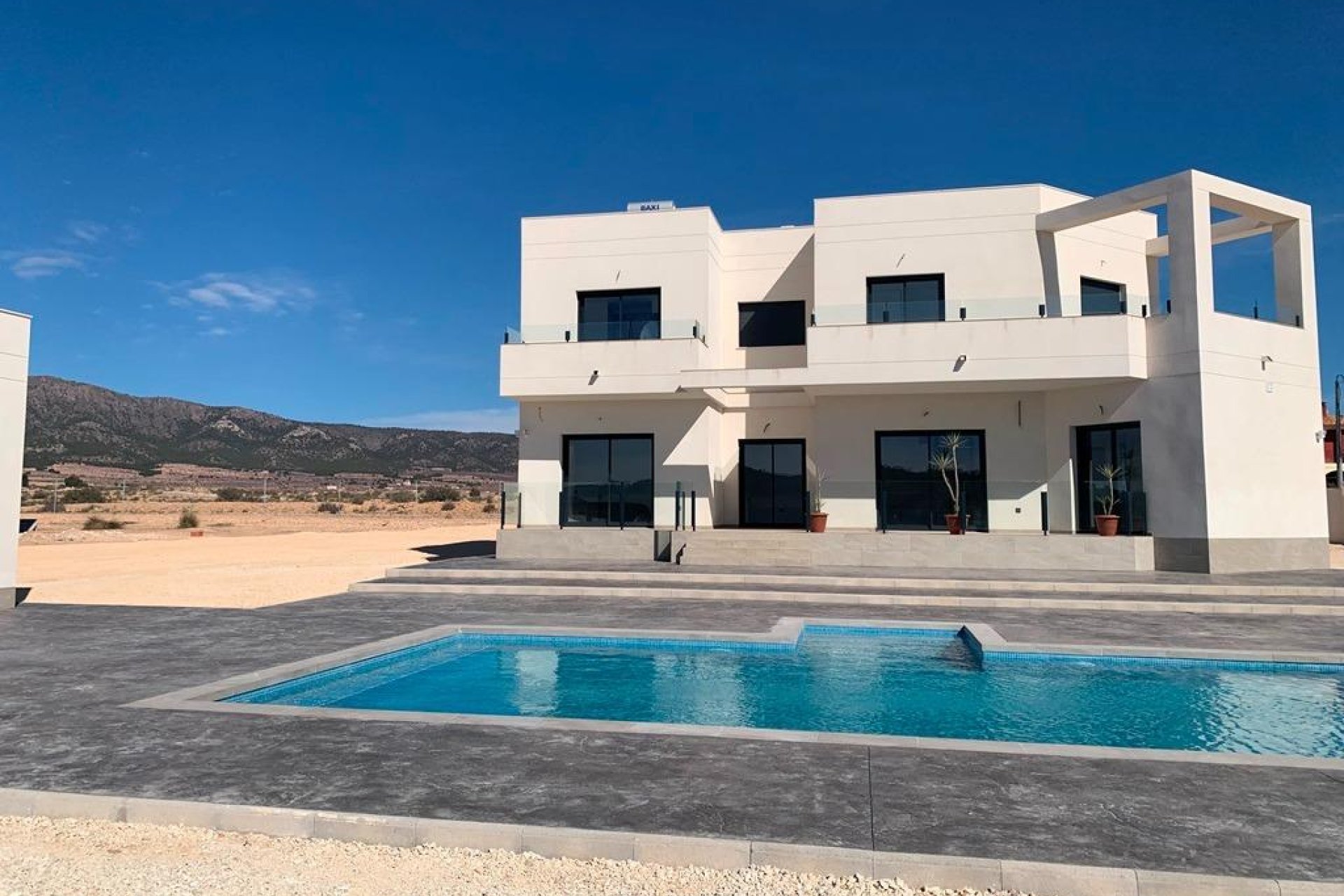 Neue Gebäude - Freistehend / Villa -
Pinoso - Camino Del Prado