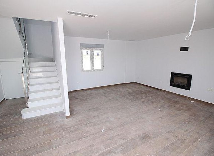 Neue Gebäude - Freistehend / Villa -
Pinoso - Camino Del Prado