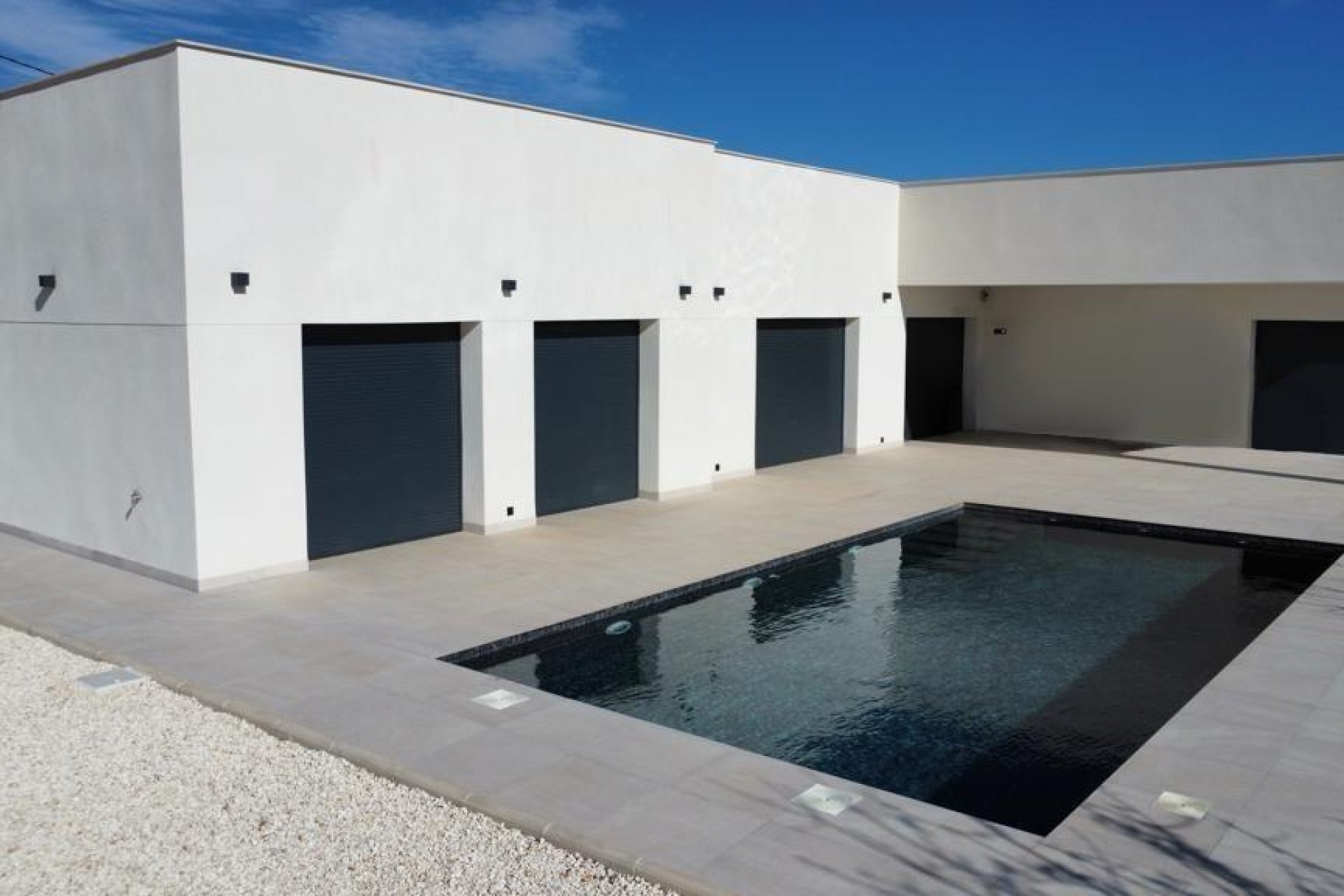 Neue Gebäude - Freistehend / Villa -
Pinoso - Lel