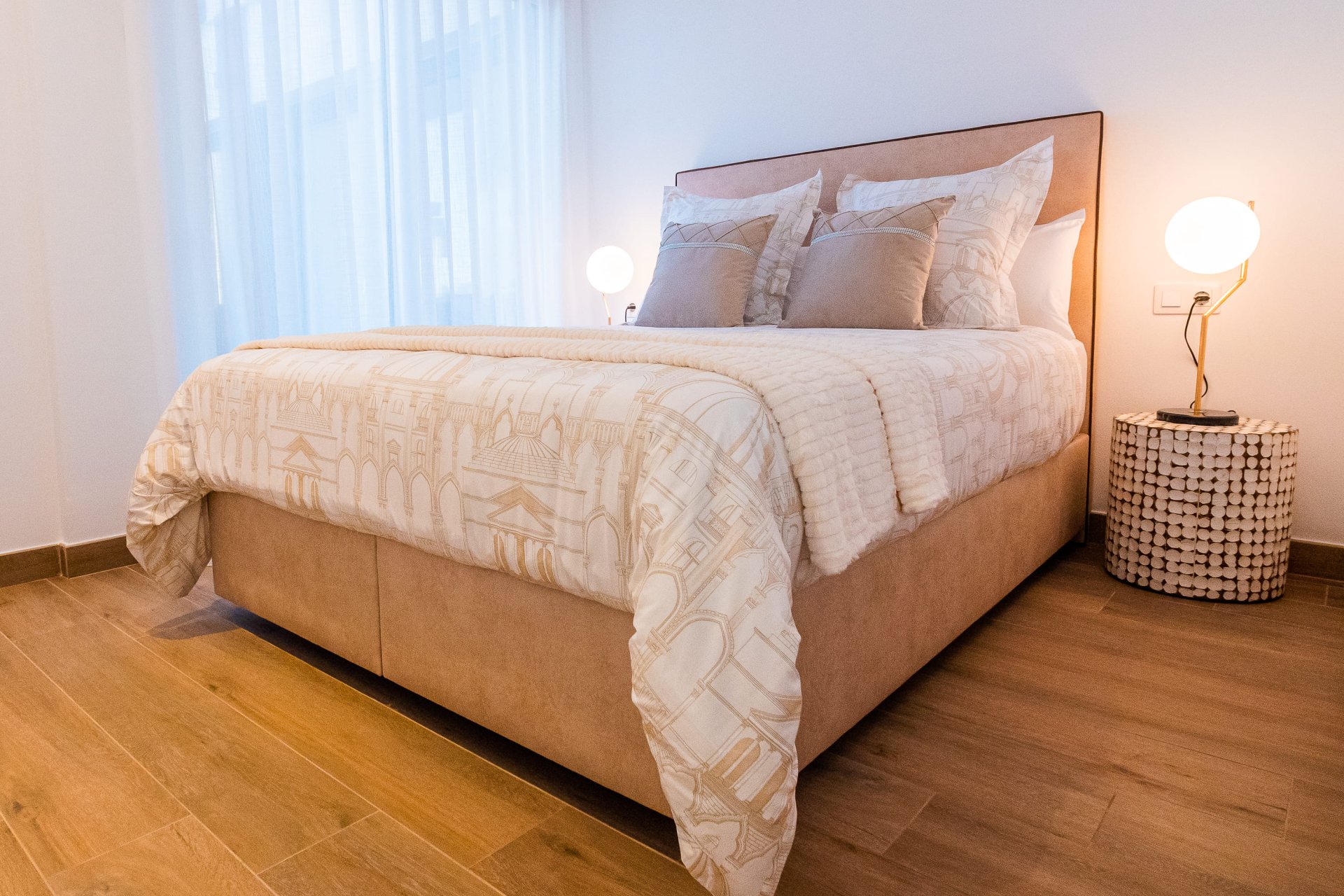 Neue Gebäude - Freistehend / Villa -
Polop