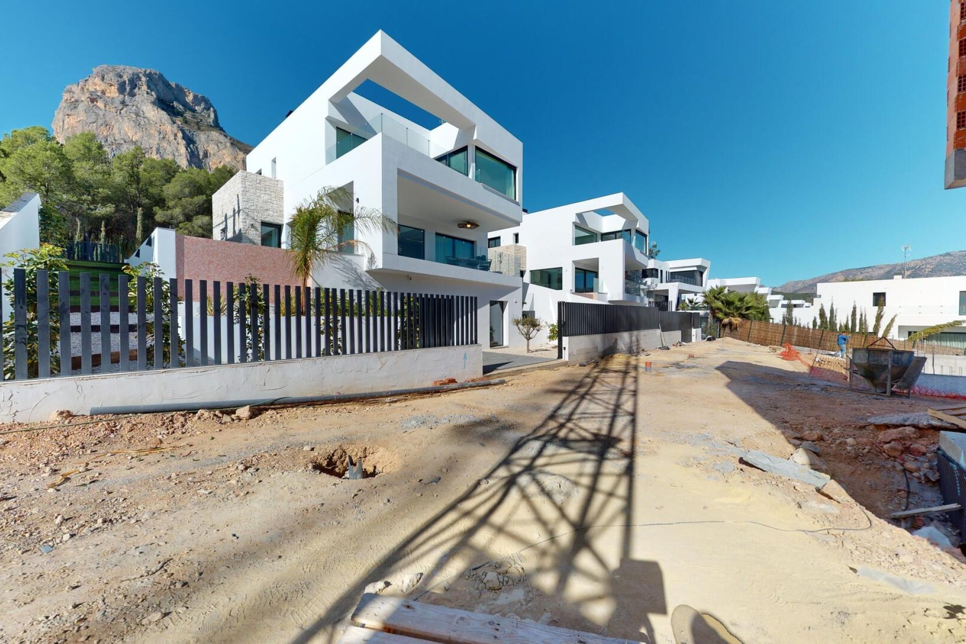 Neue Gebäude - Freistehend / Villa -
Polop