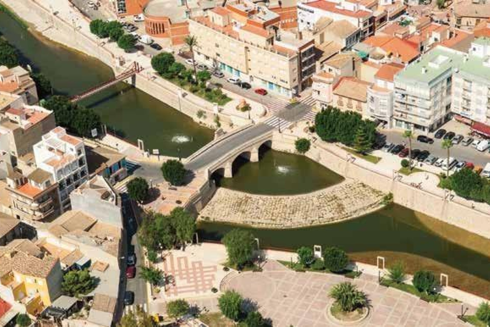 Neue Gebäude - Freistehend / Villa -
Rojales - Benimar