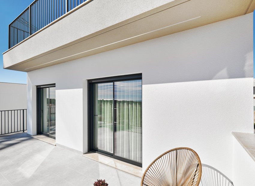 Neue Gebäude - Freistehend / Villa -
San Miguel de Salinas