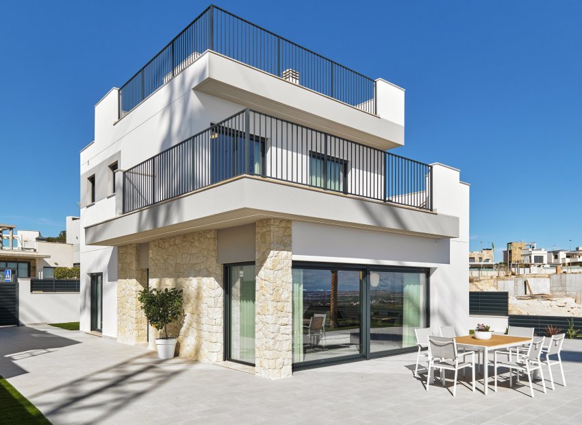 Neue Gebäude - Freistehend / Villa -
San Miguel de Salinas