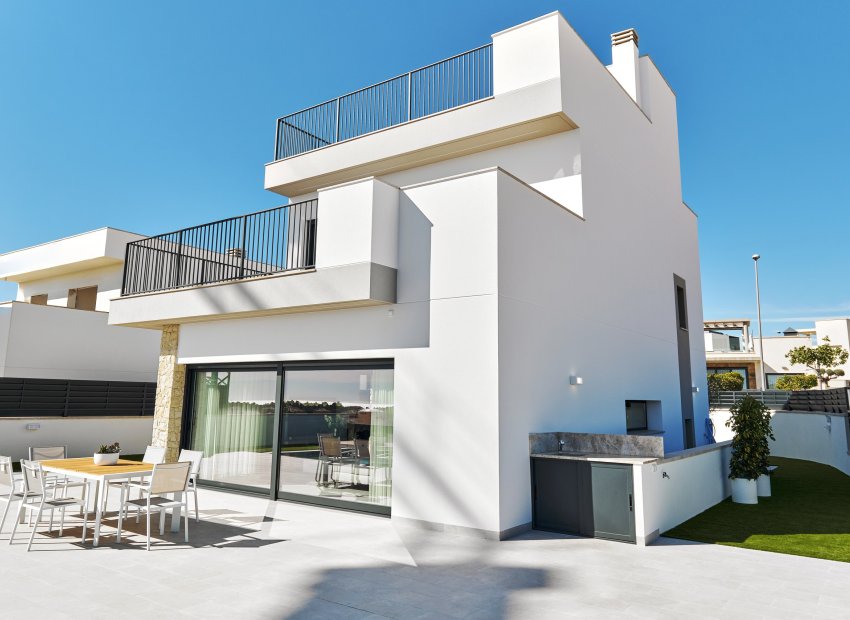 Neue Gebäude - Freistehend / Villa -
San Miguel de Salinas