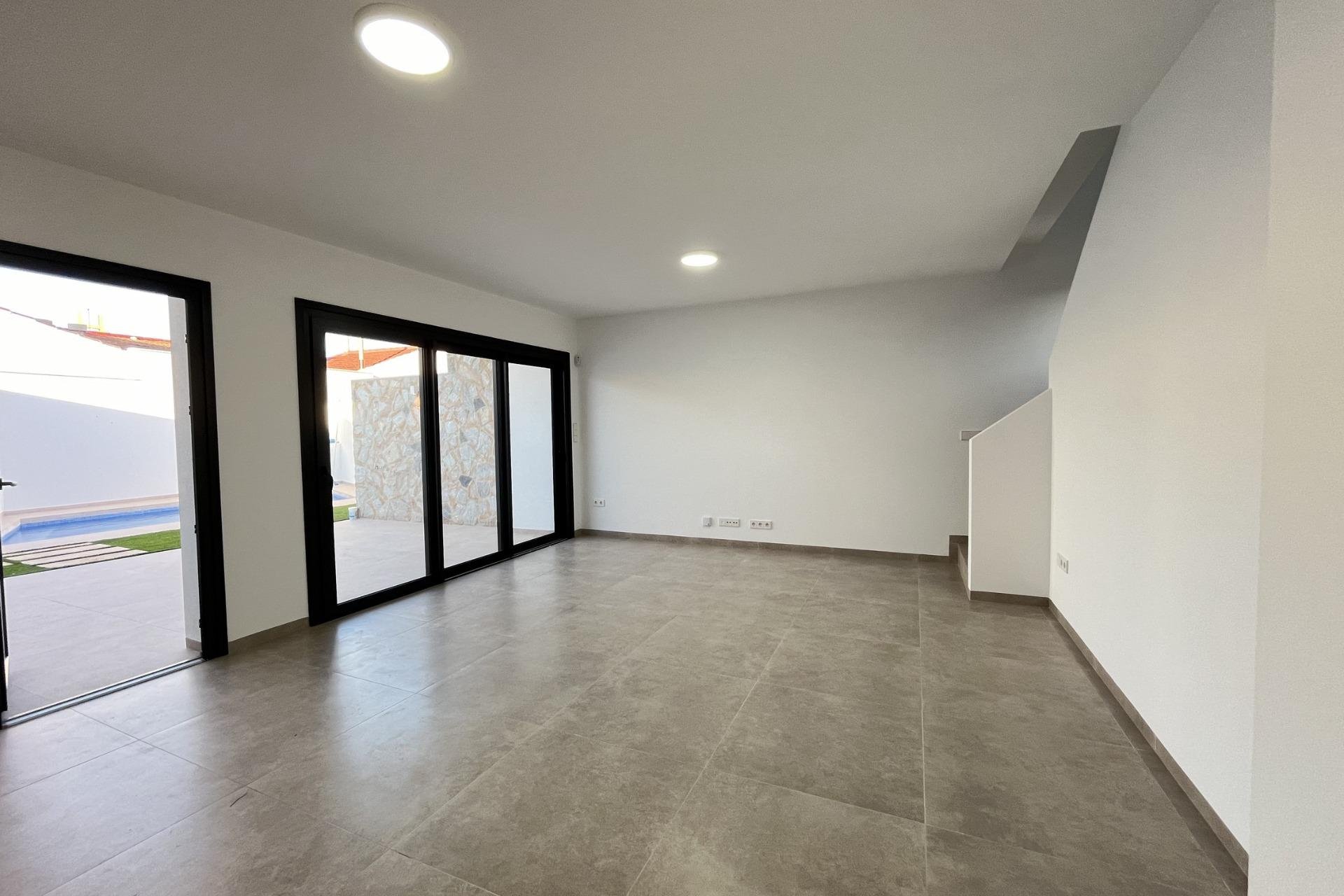 Neue Gebäude - Freistehend / Villa -
San Pedro del Pinatar - San Pedro Del Pinatar