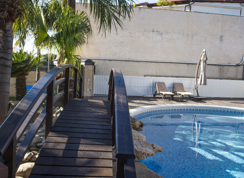 Neue Gebäude - Freistehend / Villa -
San Pedro del Pinatar - San Pedro Del Pinatar