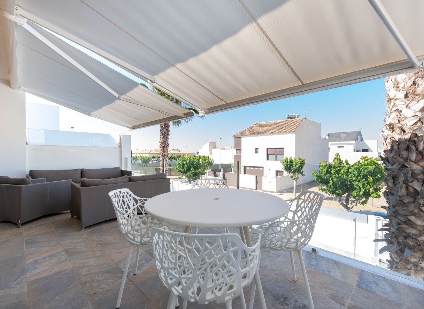 Neue Gebäude - Freistehend / Villa -
San Pedro del Pinatar - San Pedro Del Pinatar