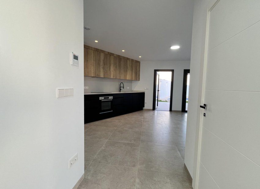 Neue Gebäude - Freistehend / Villa -
San Pedro del Pinatar - San Pedro Del Pinatar
