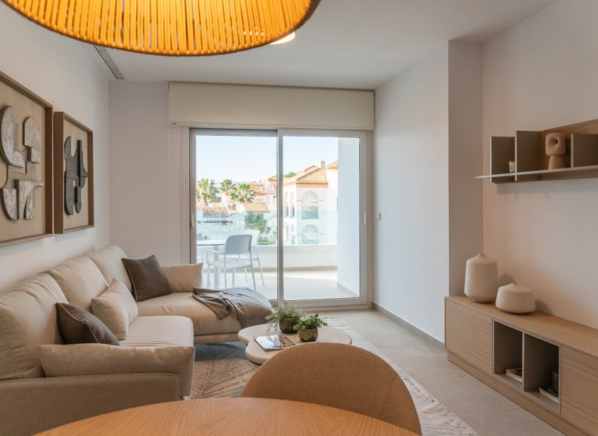 Neue Gebäude - ground-floor -
Playa Flamenca