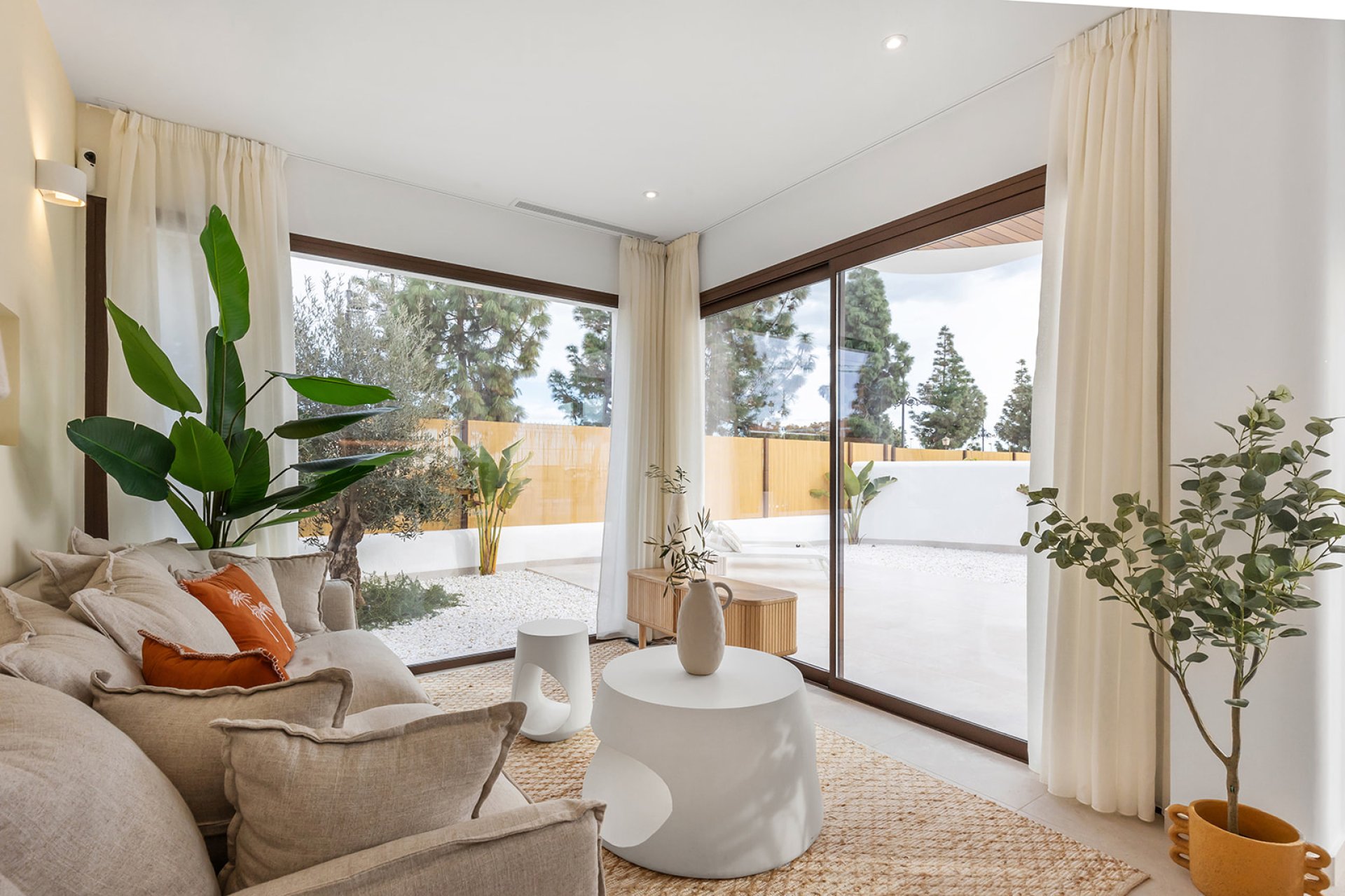 Neue Gebäude - Hochbungalow -
Los Alcazares - Los Alcázares