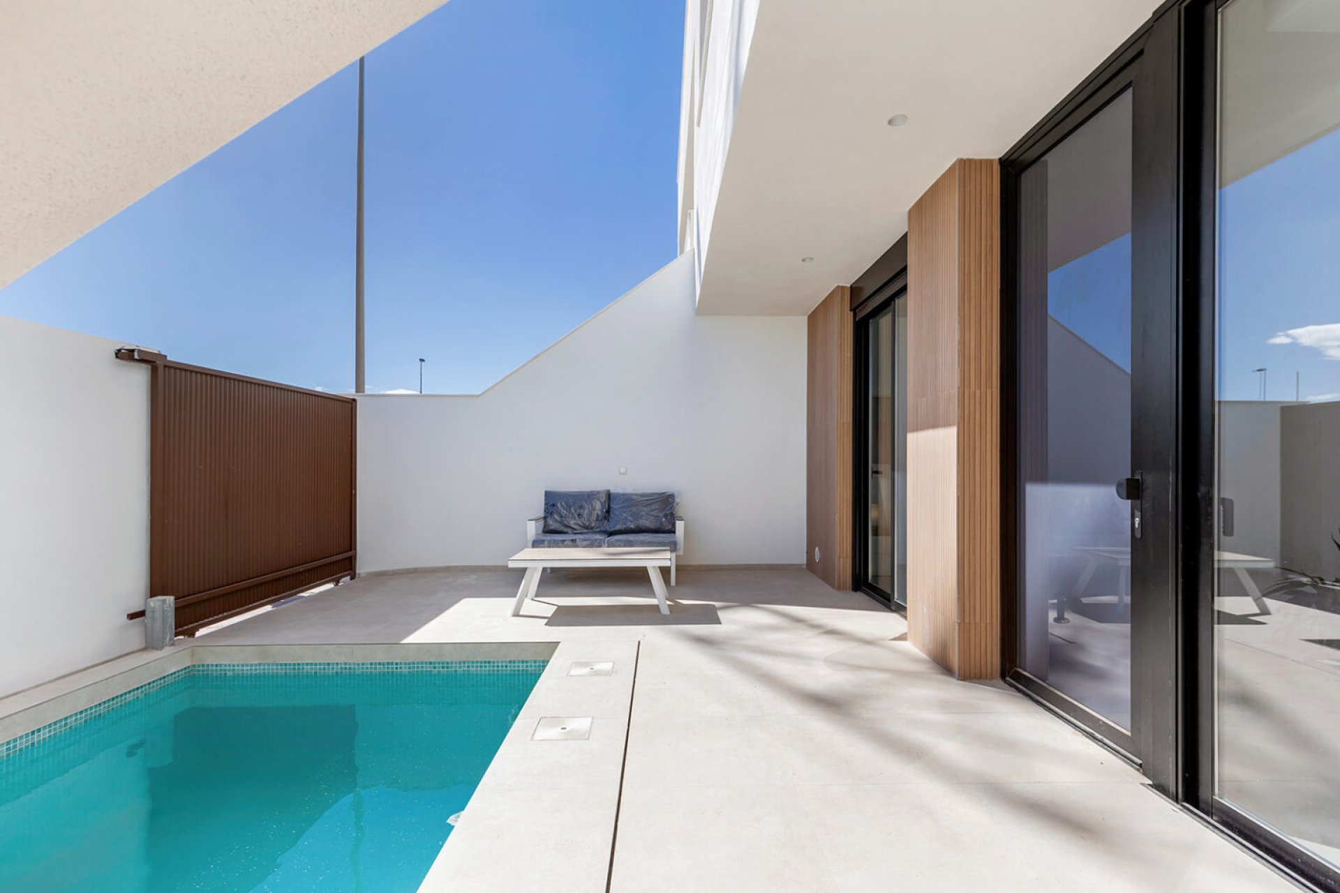 Neue Gebäude - Hochbungalow -
San Javier