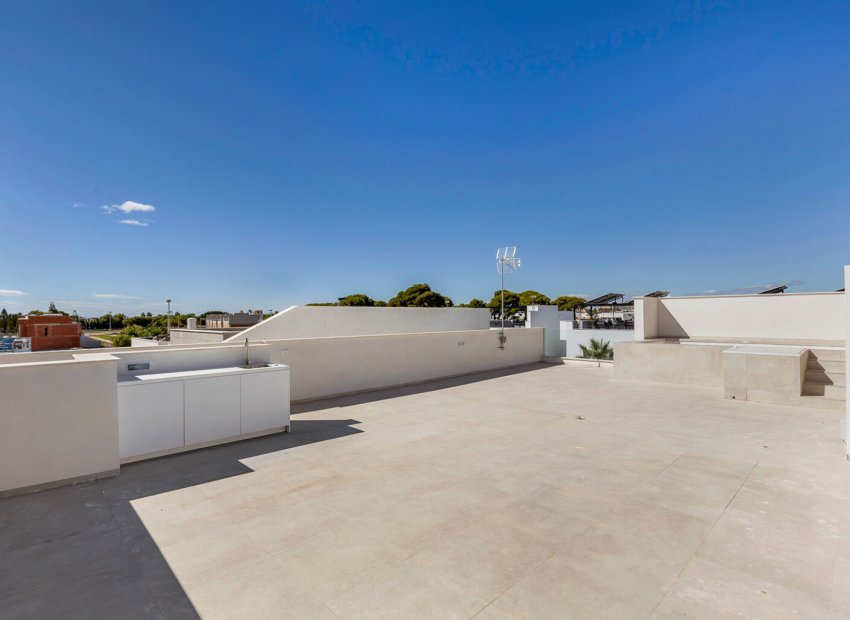 Neue Gebäude - Hochbungalow -
San Javier