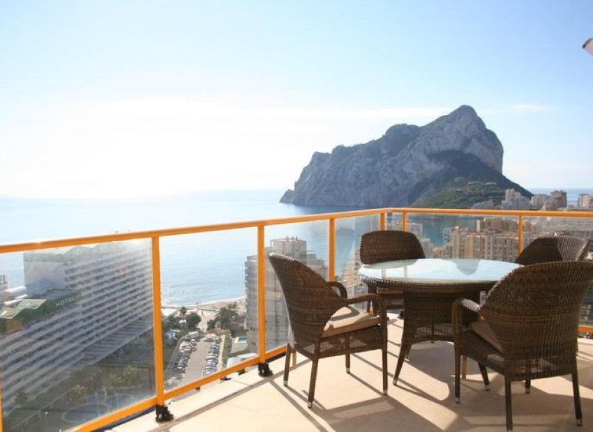 Neue Gebäude - Penthouse -
Calpe - La Calalga