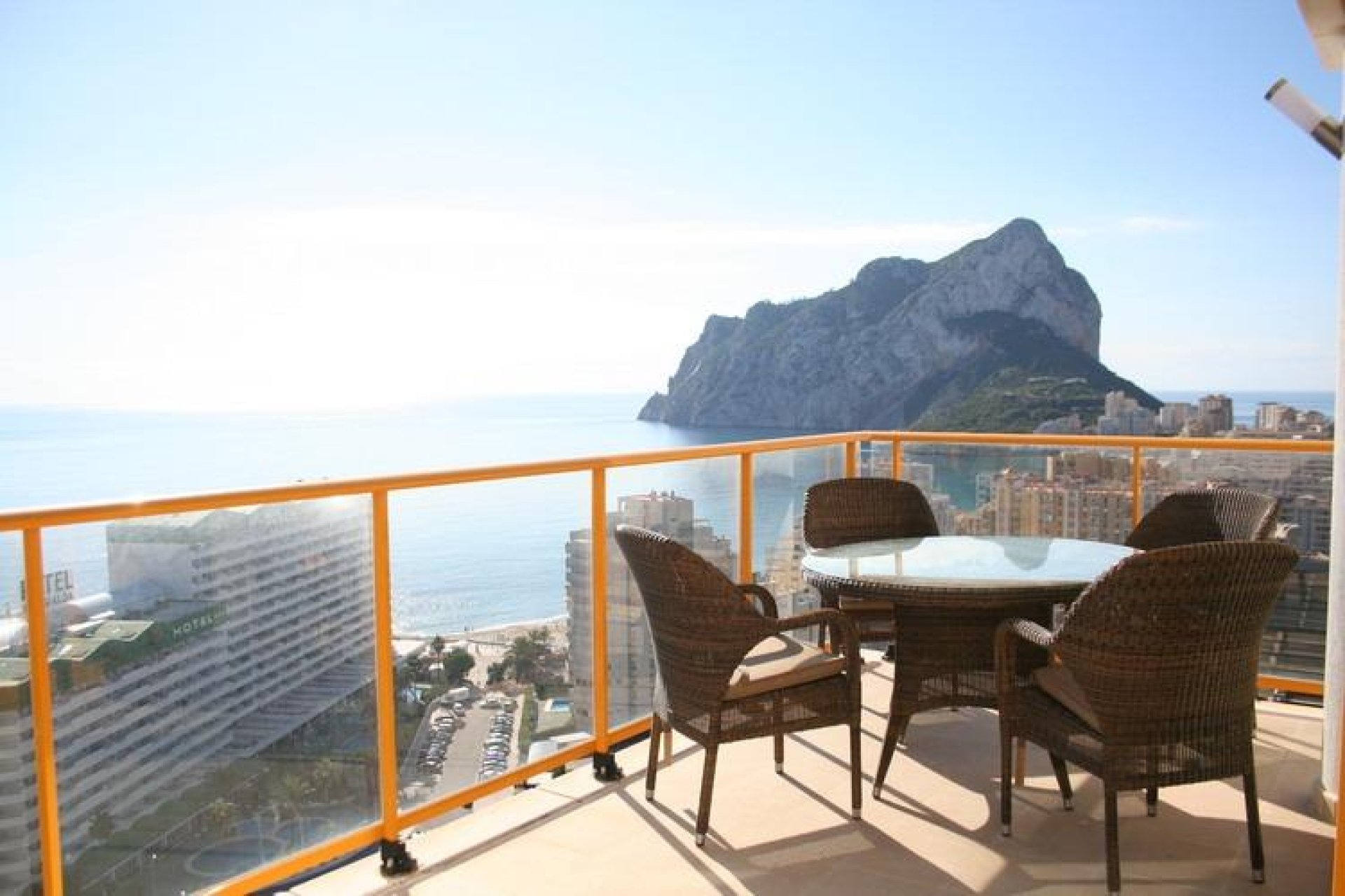 Neue Gebäude - Penthouse -
Calpe - La Calalga