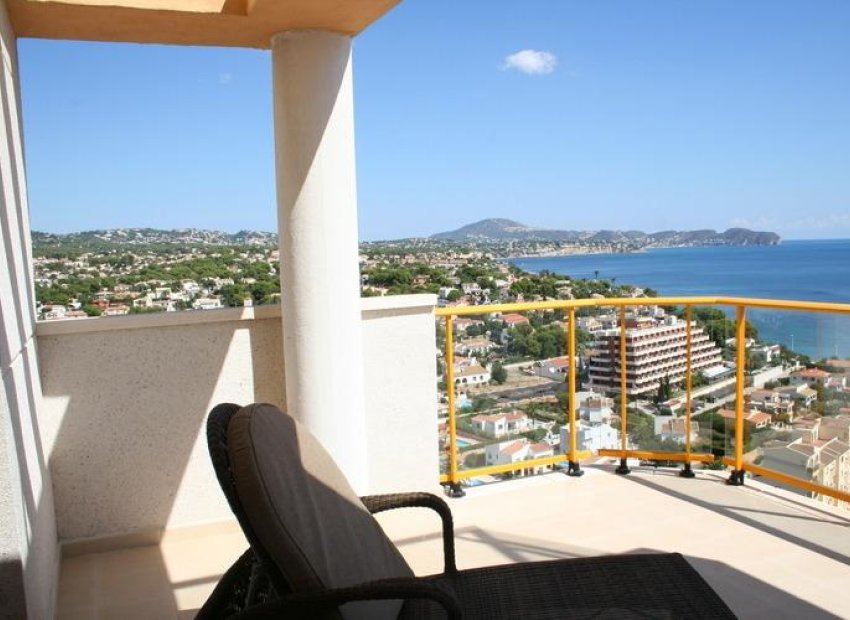 Neue Gebäude - Penthouse -
Calpe - La Calalga