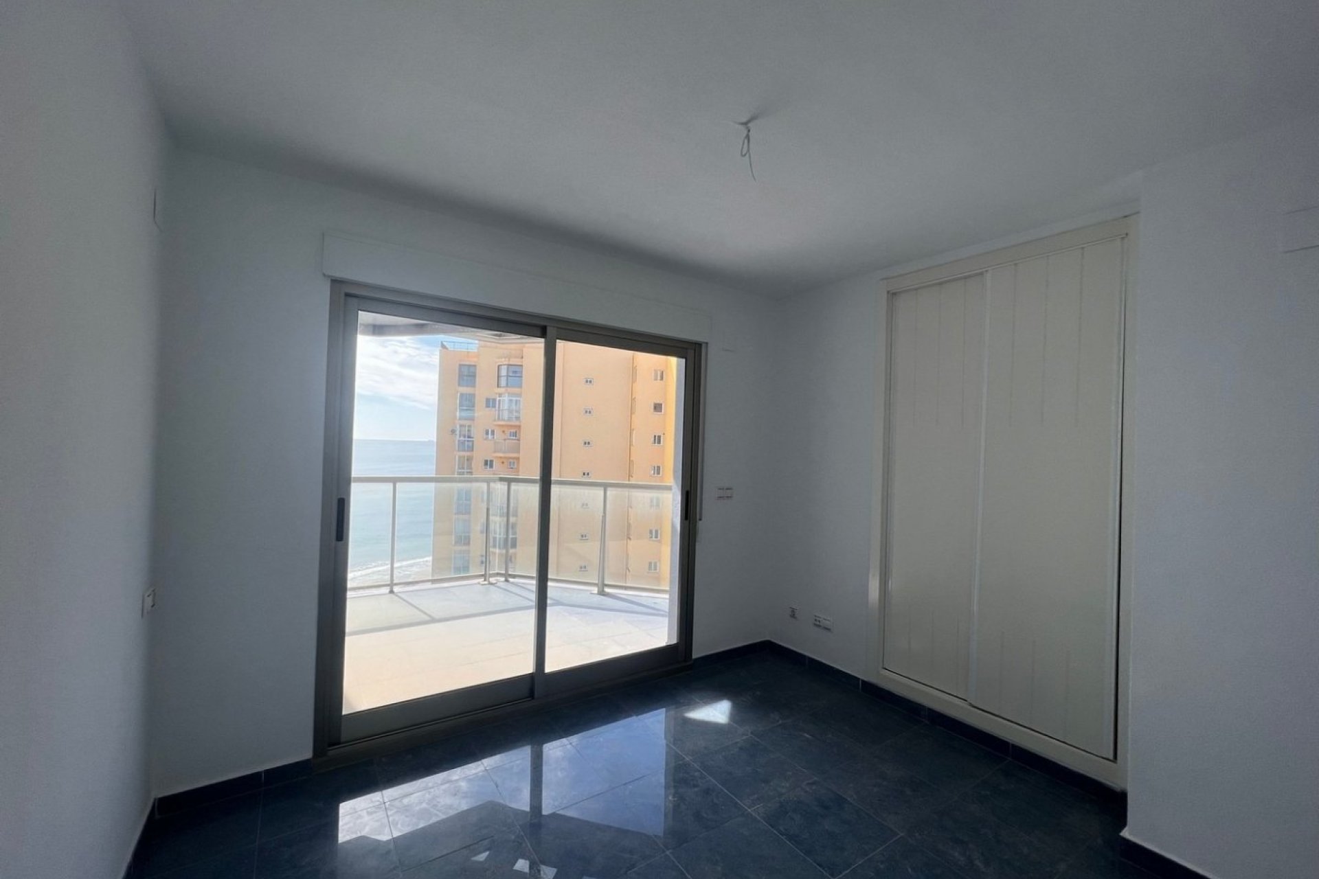 Neue Gebäude - Penthouse -
Calpe - Playa De La Fossa