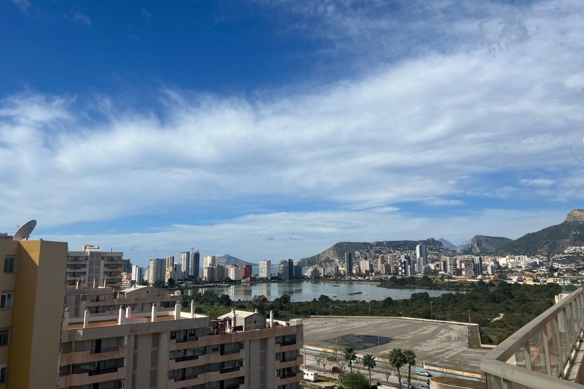 Neue Gebäude - Penthouse -
Calpe - Playa La Fossa