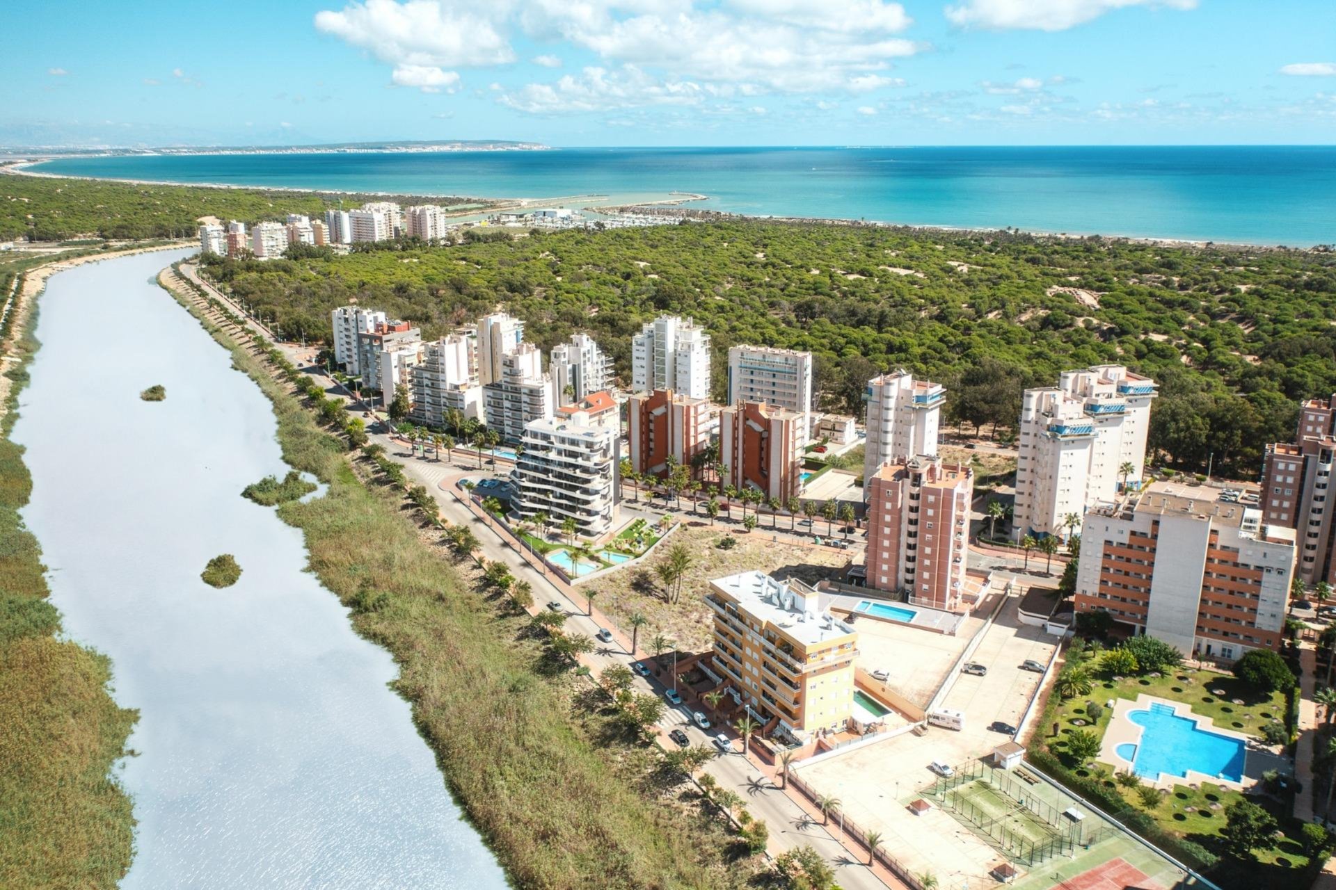 Neue Gebäude - Penthouse -
Guardamar del Segura - Puerto